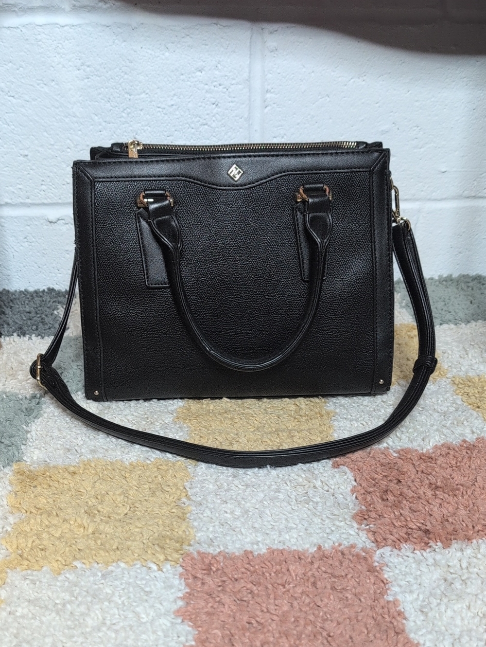 100% PETA Approved Vegan Leather Call It Spring Handbag With Crossbody Strap